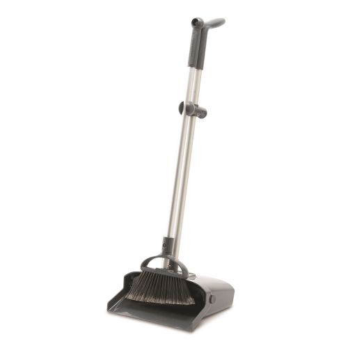 Ecolab® DuraLoc Dust Pan & Lobby Broom with Hanger 61714-10-00
